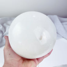 Load image into Gallery viewer, Selenite Sphere - XL 13cm
