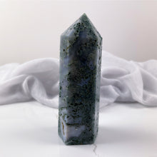 Load image into Gallery viewer, Moss Agate Generator - 840gr
