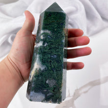 Load image into Gallery viewer, Moss Agate Generator - 896gr
