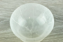 Load image into Gallery viewer, Selenite Bowl 10cm with Base
