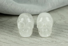 Load image into Gallery viewer, Clear Quartz Skull- Small
