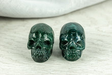 Load image into Gallery viewer, Moss Agate Skull- Small

