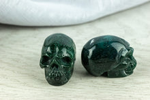 Load image into Gallery viewer, Moss Agate Skull- Small
